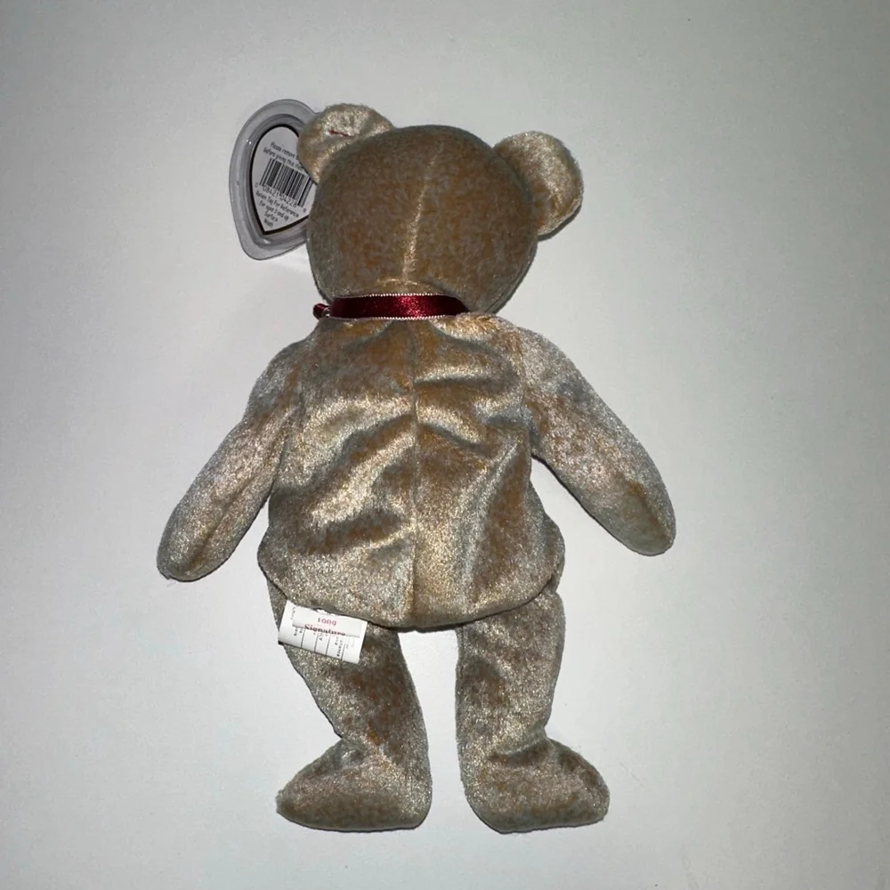 Ty Beanie Baby 1999 Signature Bear Plush Toy Gold Mint Canadian Tush Tag NWT NEW